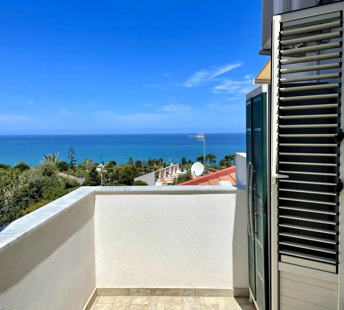 Villa Aloe Di Calanica Cefalu